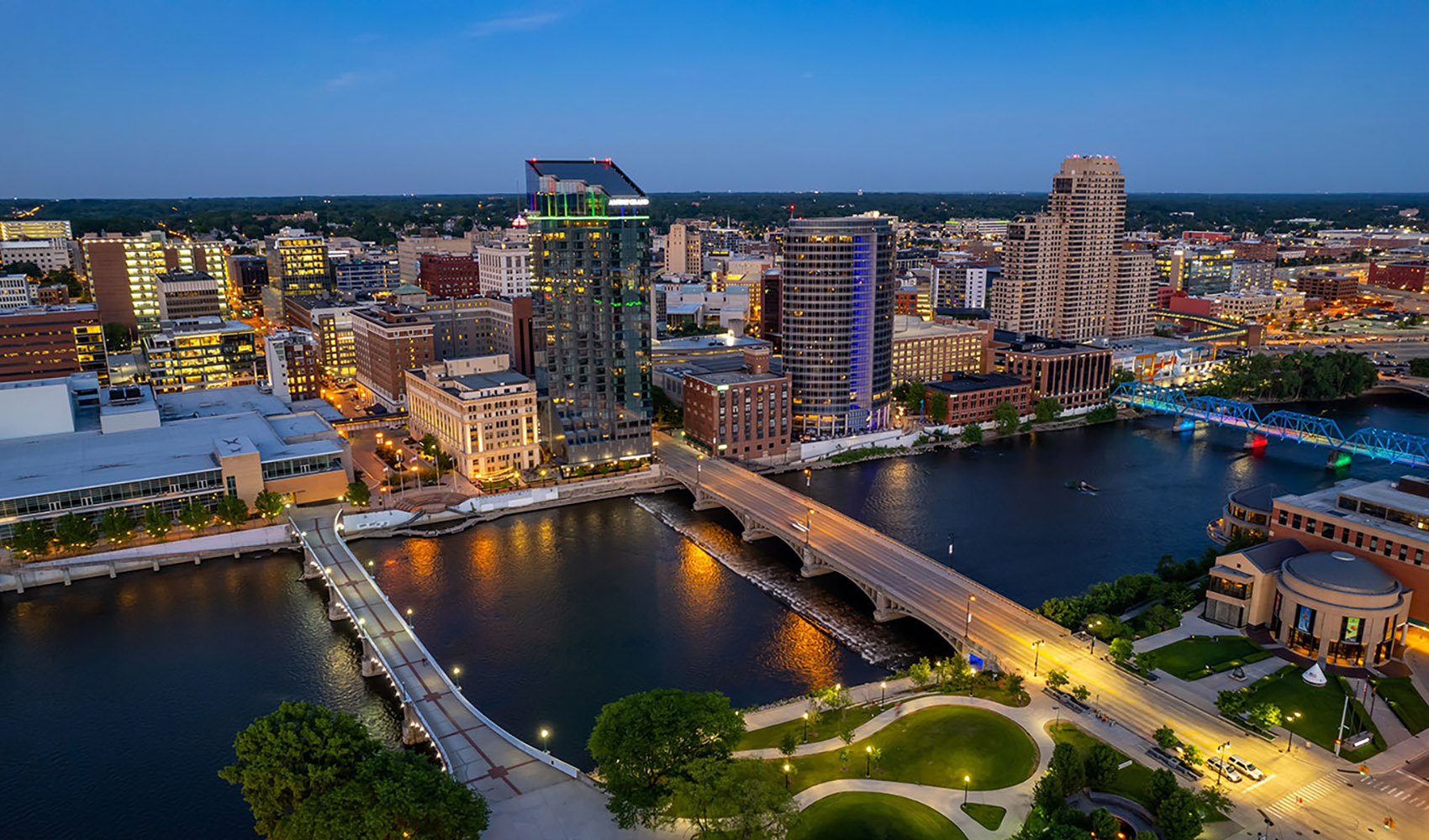 aerial shot of downtown Grand Rapids